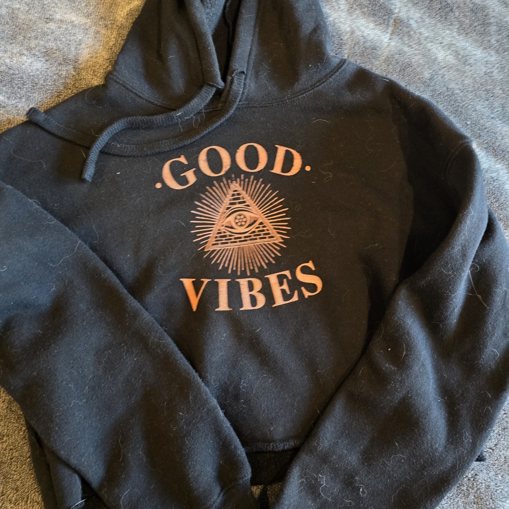 Good vibes cropped hoodie